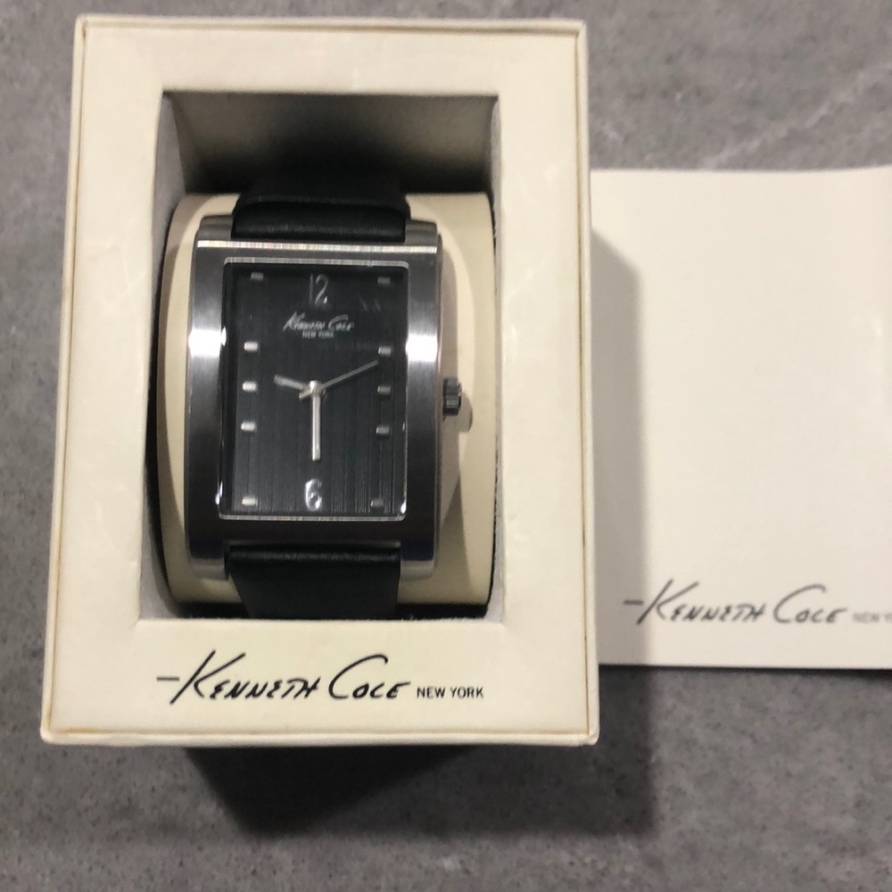 Men’s Kenneth Cole watch
